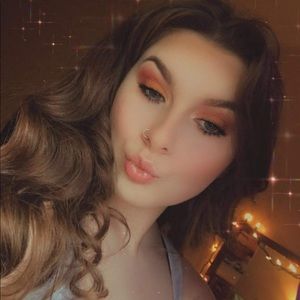 Meet your Posher, Shyla